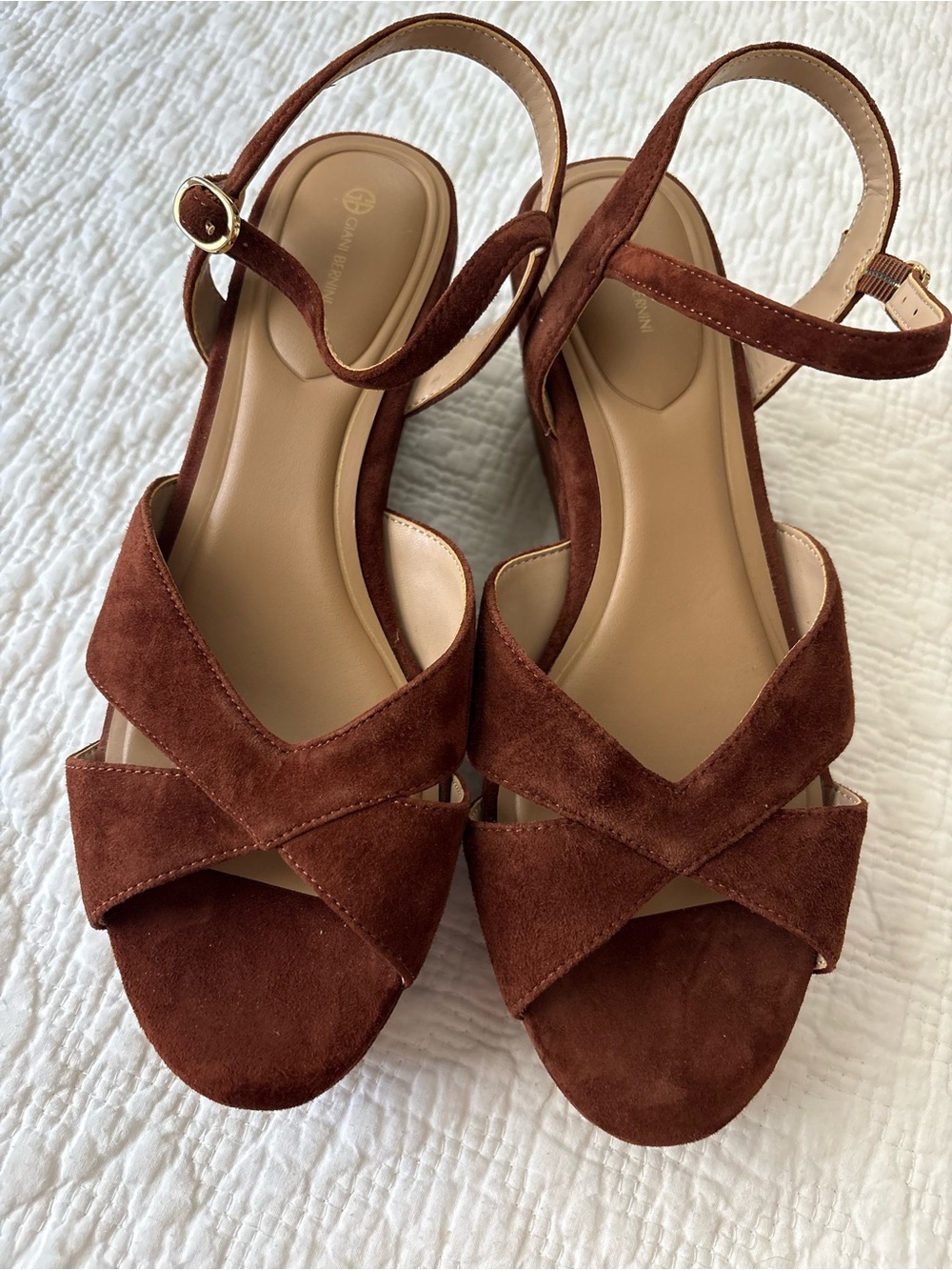 Giani Bernini Jayleen Platform Wedge Brown Suede Sandals 9